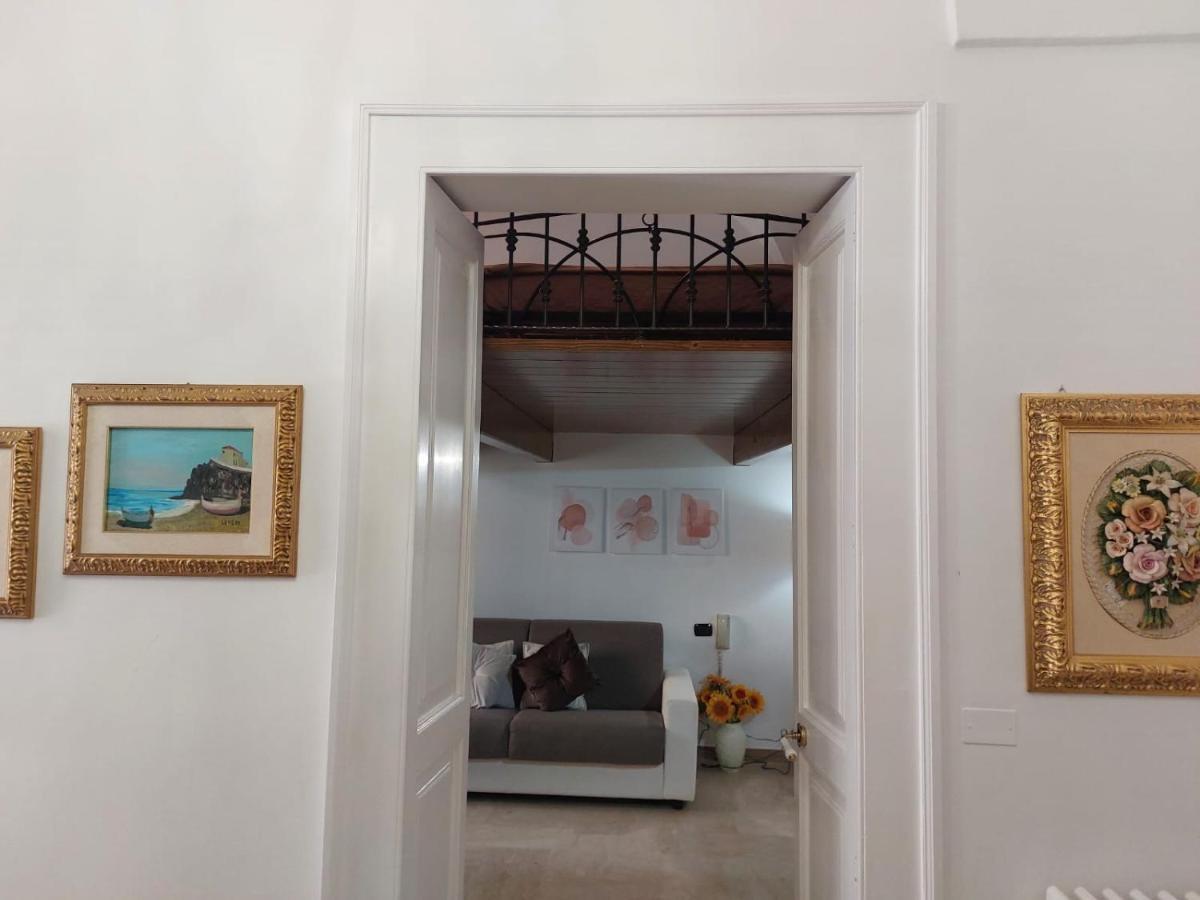 Suite Del Conservatorio Nel Centro Storico Lecce Exterior foto