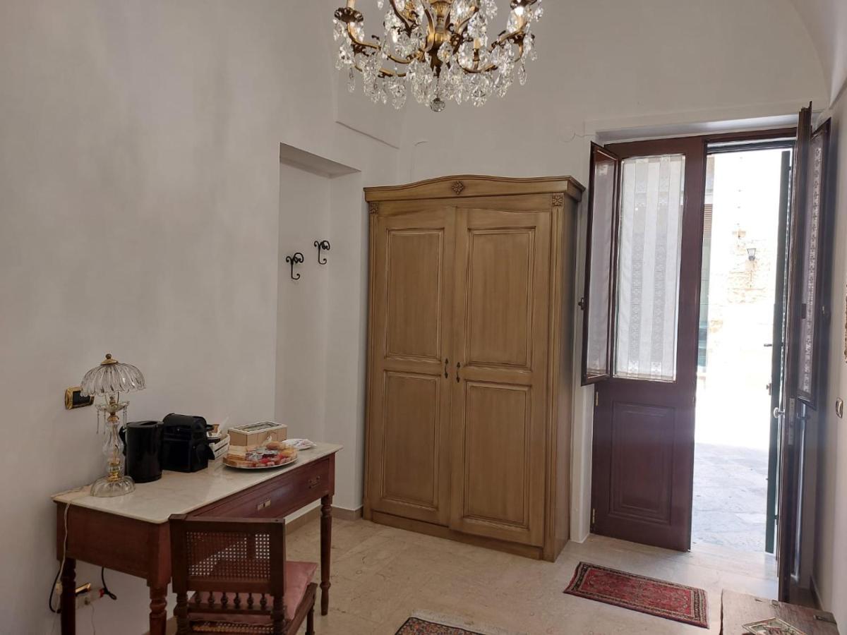 Suite Del Conservatorio Nel Centro Storico Lecce Exterior foto